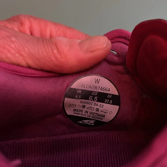 Altra Olympus 5 trail running shoe size 6.5 - Picture 7 of 9